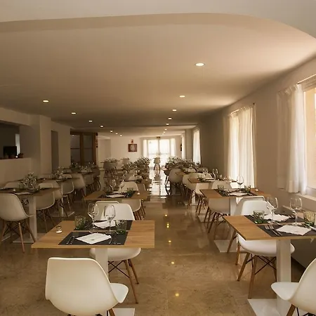 Tora Hotel